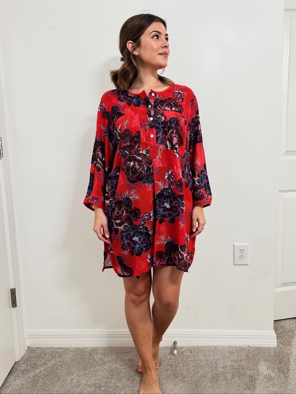 Roz & Ali Red Floral Button-Front Tunic Top